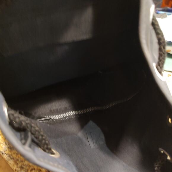 Hugo Boss Black Backpack Bag with Red Logo ID HUGO - Picture 9 of 12